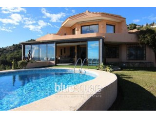 Spectacular villa on La Corona..
