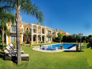 8 Bedrooms - Property - Malaga - Resale