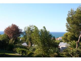Apartment - Two bedroom apartment with..