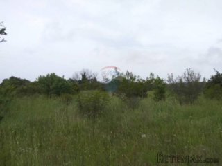 Istra, Pomer- Građevinsko zemljište u industrijskoj zoni...