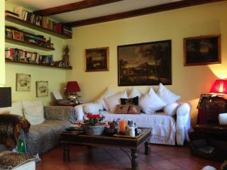 1 Bedroom - Villa - For Sale