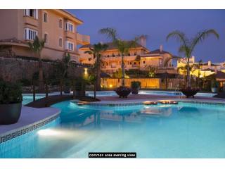 Apartment for sale in Nueva Andalucia..