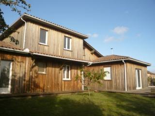 Character 5 bed modern house with..