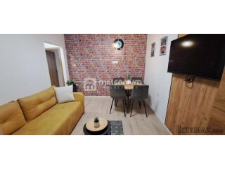 Rijeka, Centar, 82m2, dvije stambene jedinice