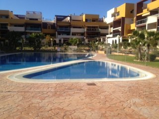 2 Bedrooms Apartment For Sale
