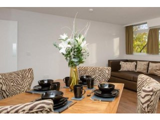 2 Bed Flat For Sale Just Added