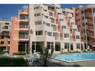 Fully furnished 1-bedroom apartment
