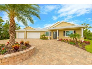 5 bedroom Detached House For Sale: 1802..