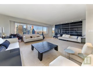 1 bedroom Apartment For Sale: 303 EAST..