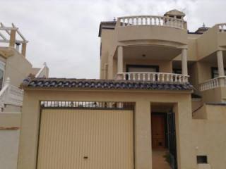 4 Bedrooms - Property - Alicante - For..
