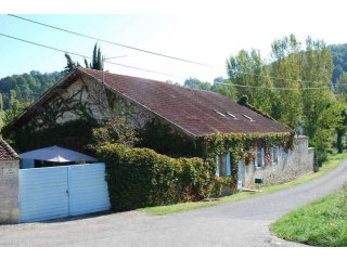 Stone House With 2 Gites Nr Beauville..
