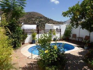 Town House for Sale in Torrox, Torrox..