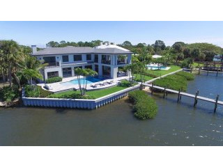 5 bedroom Residence For Sale: Jupiter..