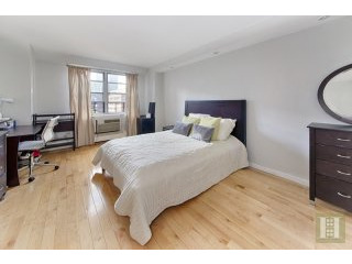 2 bedroom Apartment For Sale: 1175 YORK..