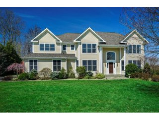 5 bedroom House For Sale: 17 Birch Lane..
