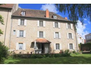 6 bedroom Character For Sale: 63700..