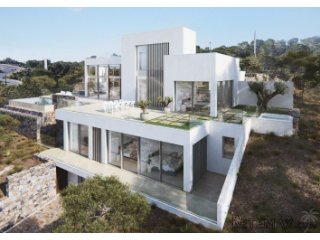 Unique new villa on Las Colinas Golf Resort. This luxury..