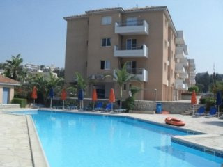 2 Bedrooms - Apartment - Paphos - For..
