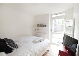 Franciscan 272 B&b En-suite Double..