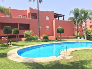 2 Bedroom Middle Floor Apartment