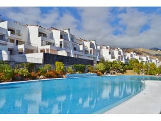 Luxury 3 bed, 2 bath apartments for..