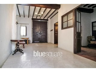 Great 7 bedroom traditional house in..