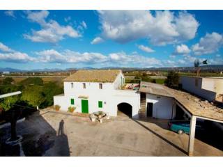Rural Property Located On The Outskirts..
