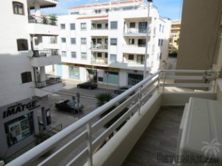 This beautiful luxury apartment is located in the centre of..