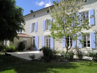Stunning Manor House With 2 Gites And 2..