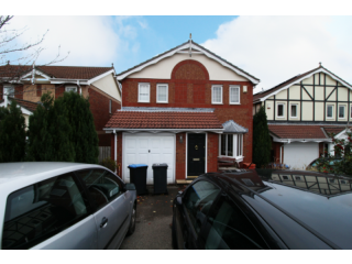 4 bedroom, Detached House house for sale