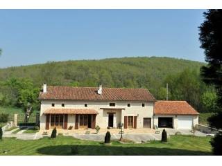Large, spacious property close to..