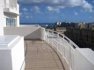 Balluta Seafront Apartment