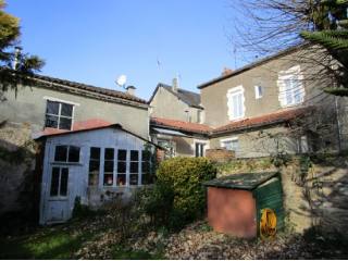 Nice House with Guest Gite