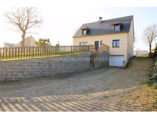 Well Renovated Villa For Sale With..