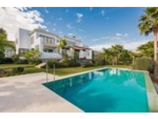 5 Bedrooms - Villa - Malaga - For Sale