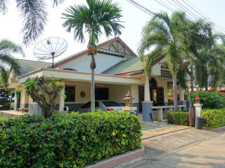 Spacious 3 bedroom house in lovely..