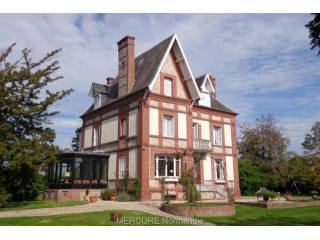 7 bedroom House For Sale: 27210..