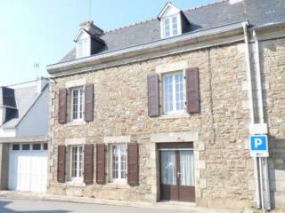 House In The Center Of Tregunc Tregunc..