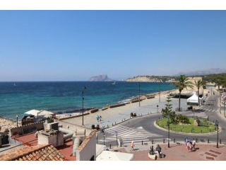 Front Line Moraira Apartment