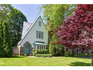 3 bedroom House For Sale: 26 Mount Joy..