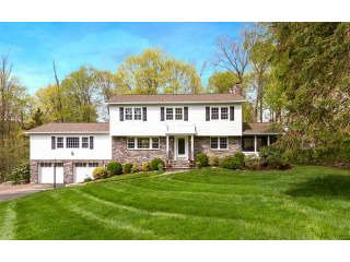 4 bedroom House For Sale: 30 Whitlaw..