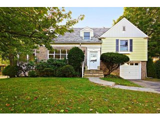 4 bedroom House For Sale: 110 Ridge..