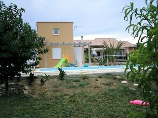 Single Storey Villa With 135 M2 Of..