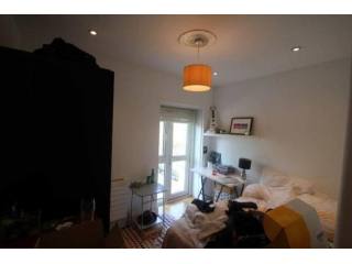 2 Bed Flat/Apartment To Let in London