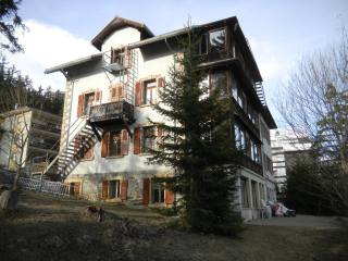 2 Bedrooms - Apartment - For Sale