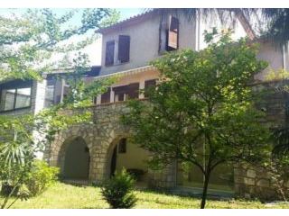 Detached House For Sale