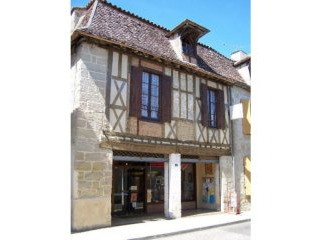 16th Century Village Property With Shop..