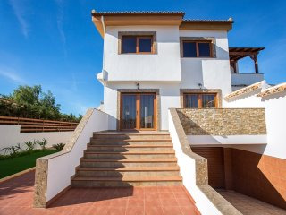 3 Bedrooms - Property - Alicante - For..
