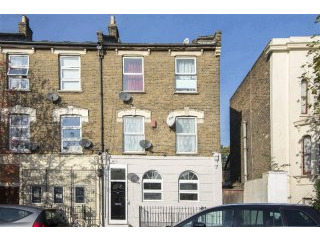 Property - London - For Sale