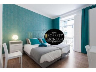 Renovated 4-bedroom apartment by the..